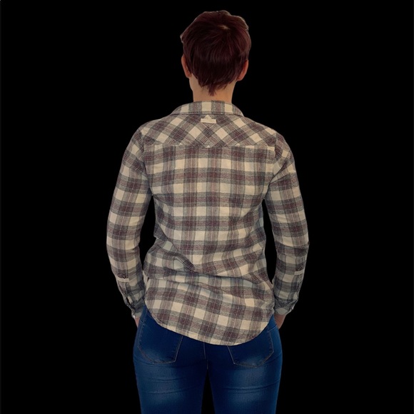 Roots Oversized Plaid Flannel Henley - Picture 5 of 16